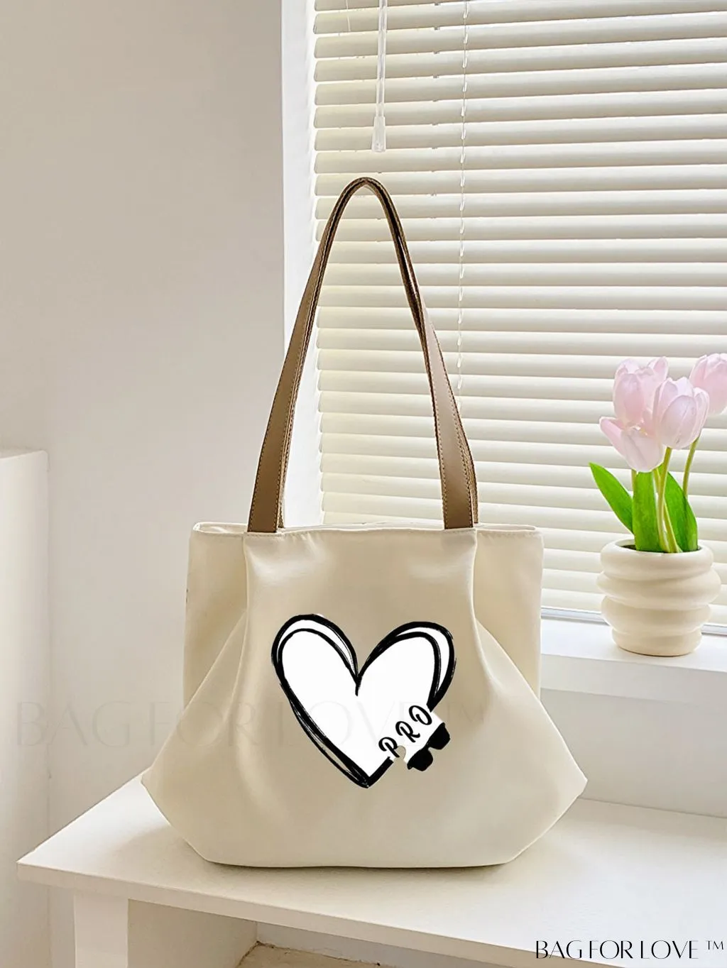 BagForLove - Stylish & Spacious Round Tote: A Favourite Among Women