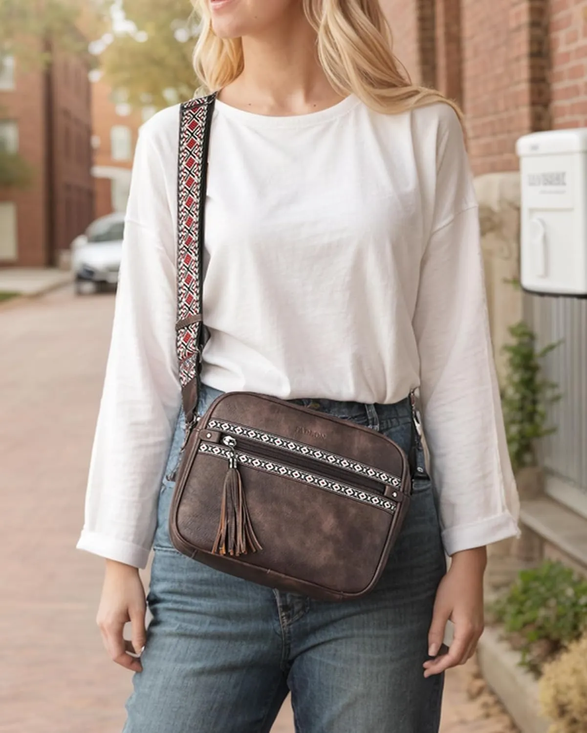 FADEON Crossbody Bags for Women Designer Vegan Leather Crossbody Purse Multi-pocket Medium Shoulder Bag with Card Slots