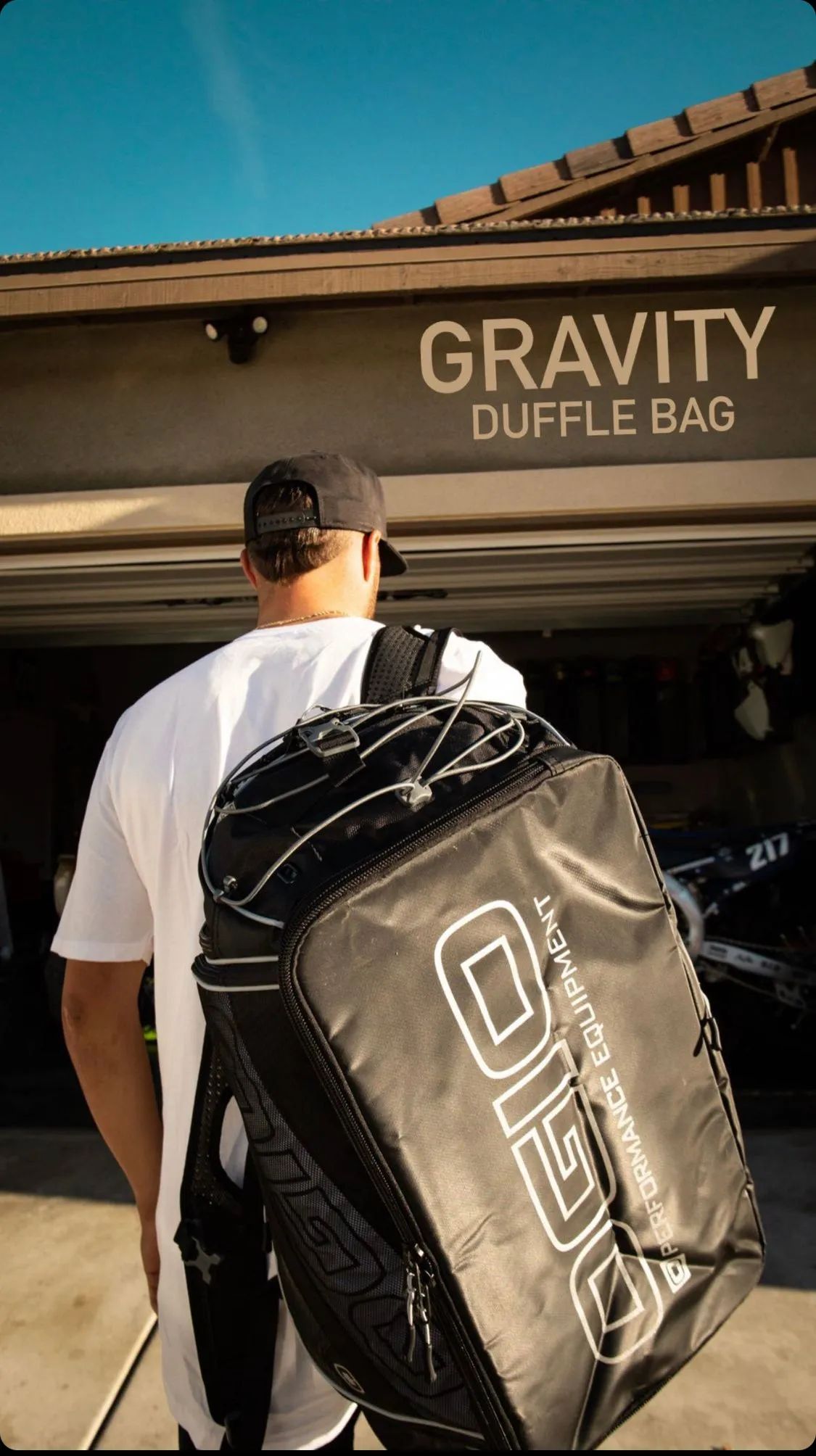 GRAVITY DUFFEL