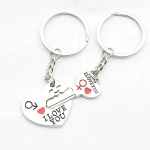 Heart-Shaped Keychain: Elegant Silver Design, Zinc Alloy Material, Ideal Gift