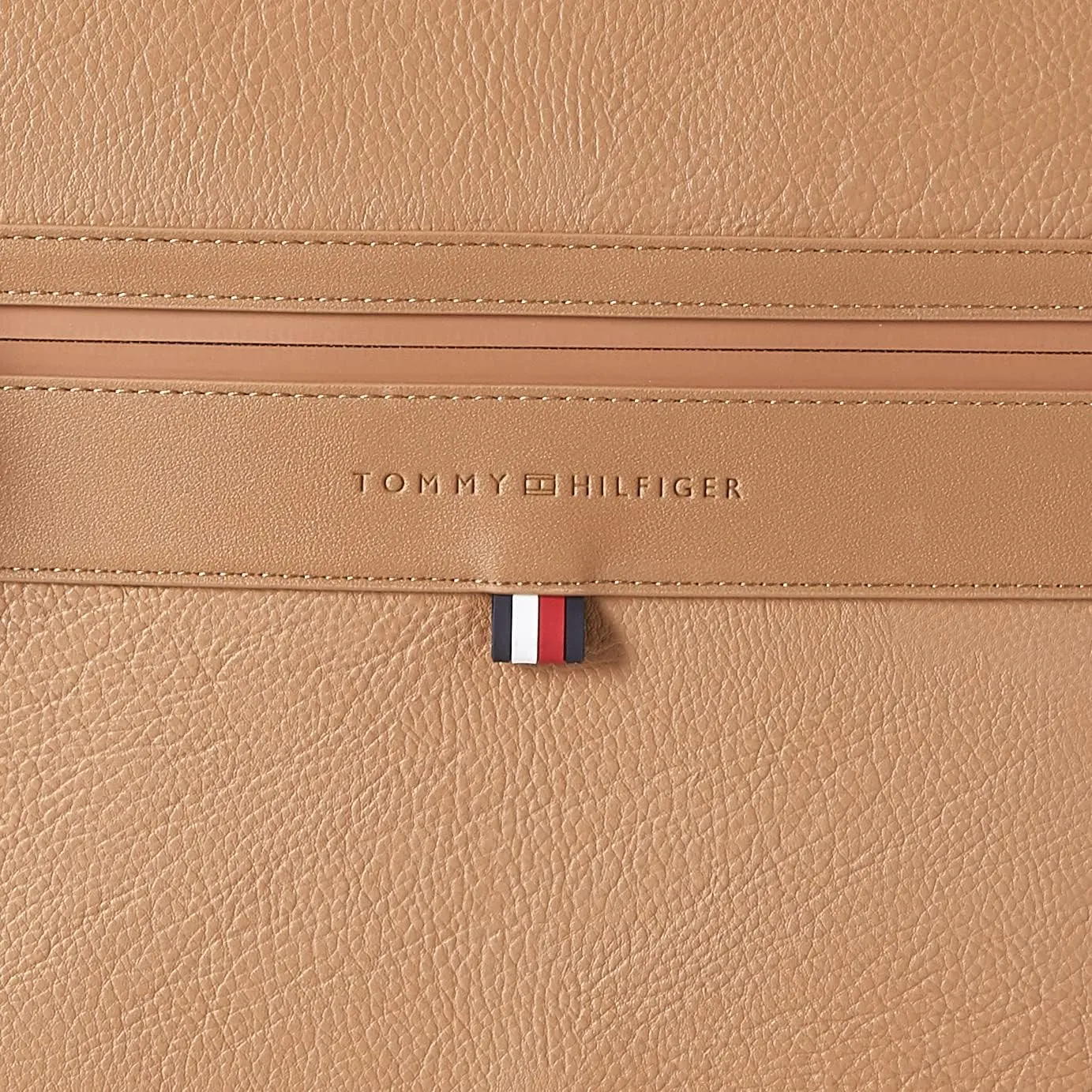 Tommy Hilfiger Men's Leo Messenger Bag